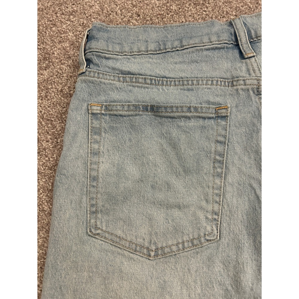 Gap Cheeky Midi Short Women 32 14R Light Blue High Rise Raw Hem Distressed - Picture 10 of 10